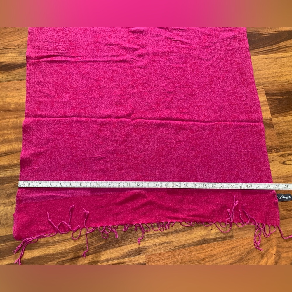 Pashmina - fuchsia - Picture 5 of 5